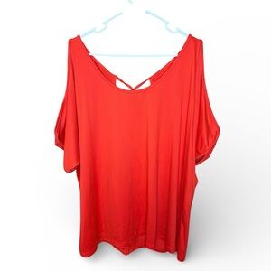 SHEIN Curve Open Shoulder Loose-Fitting Top